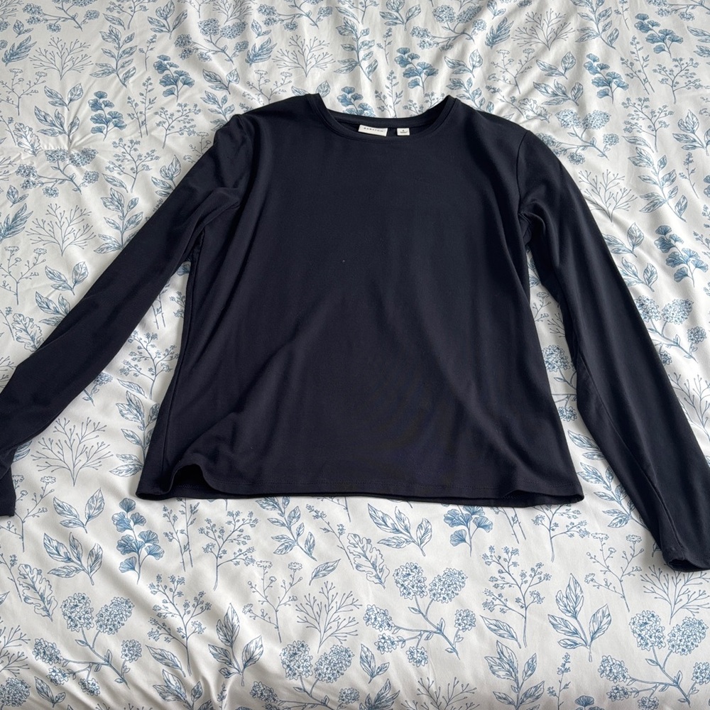 Aritzia babaton navy blue long sleeve size small.